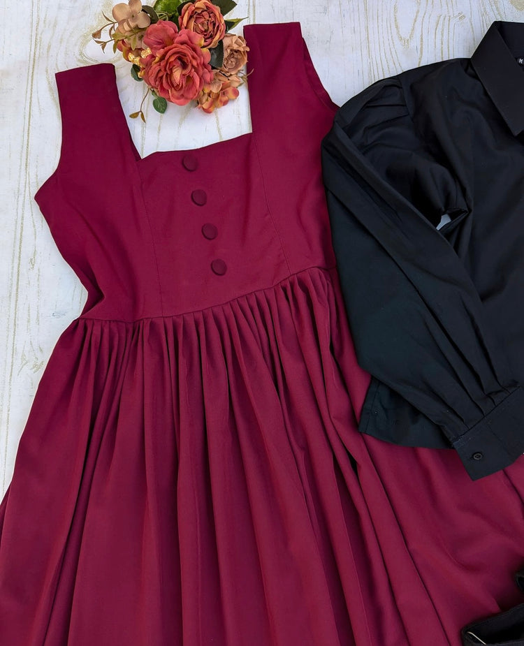 Chic Cotton Dress with Black Blouse Set