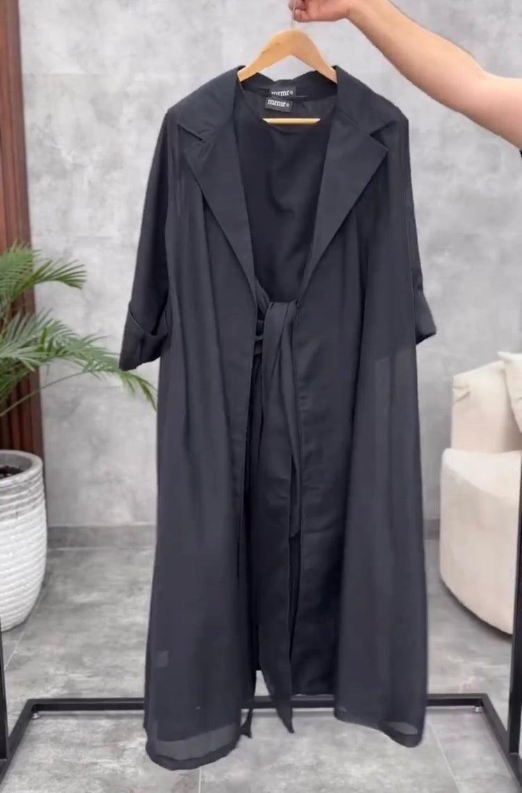 Textured Linen Tie-Front Gown Set