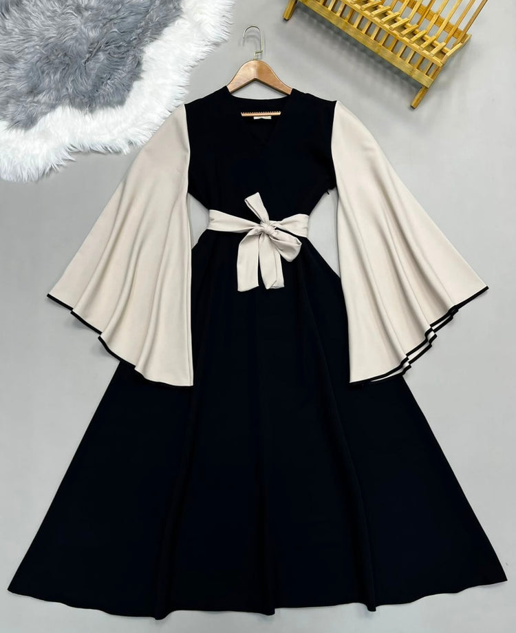 Elegant Contrast Sleeve Bow-Tie Dress