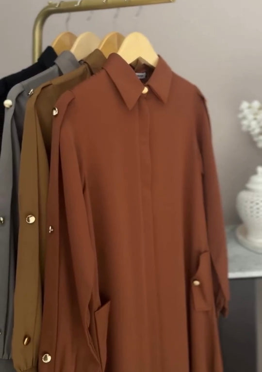 Minimalist Button-Detail Abaya