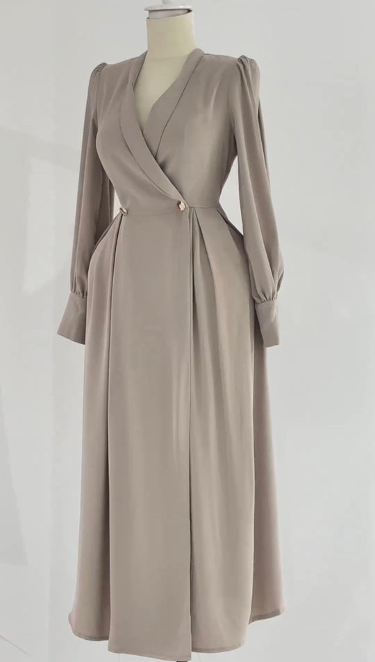 Elegant Wrap-Style Maxi Dress