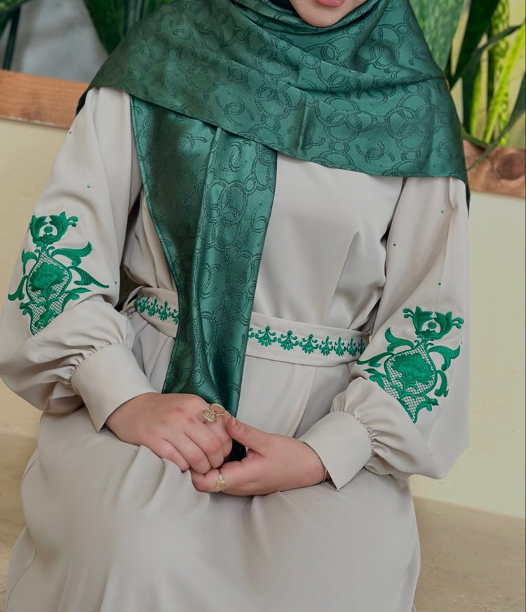 Elegant Embroidered Double Georgette Abaya