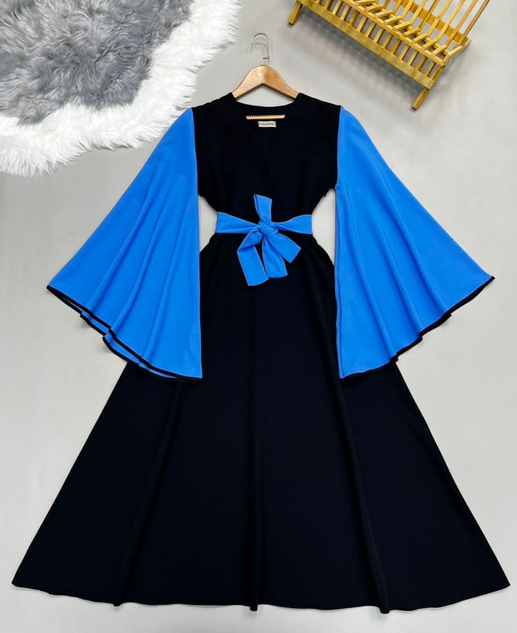 Elegant Contrast Sleeve Bow-Tie Dress