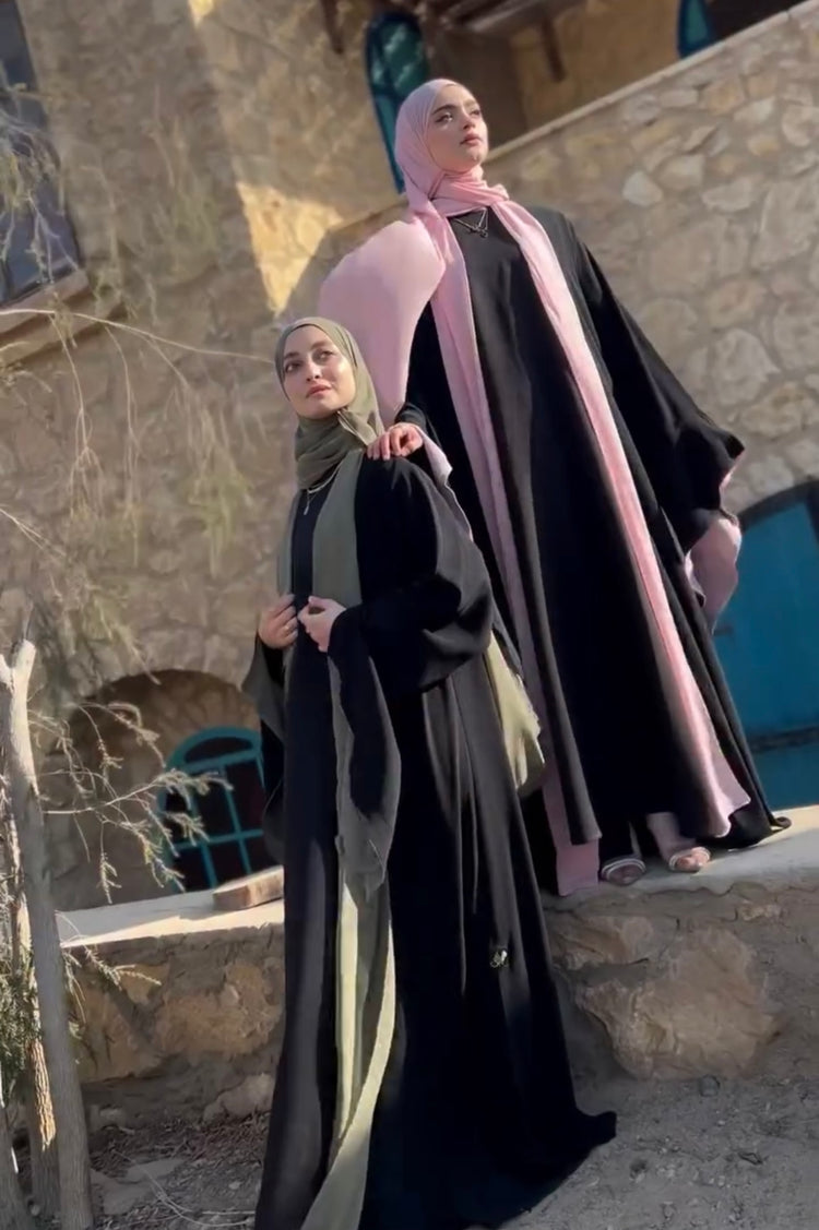 Elegant Contrast Inner Abaya with Flowing Scarf