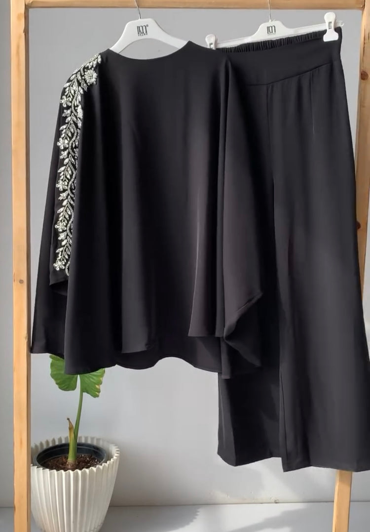 Embroidered Batwing Shirt & Wide-Leg Trousers Set