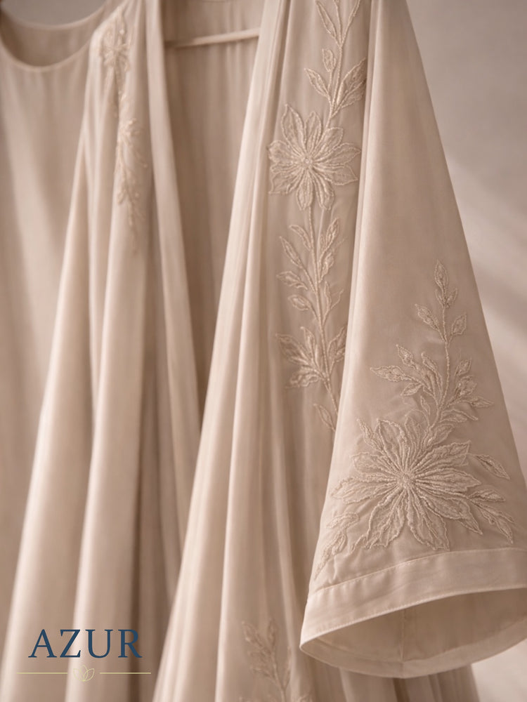 Champagne Bloom Inner & Gown Set
